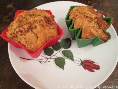 Whole Grain Apple Cinnamon Muffins