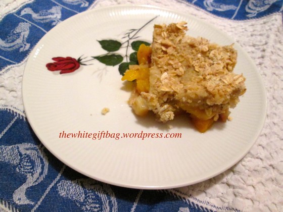 Apple Peach Crumble Crisp